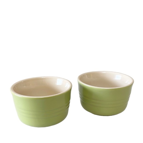 NEW LE CREUSET Set/2 Green Stoneware/Ceramic Ramekins - Picture 1 of 4